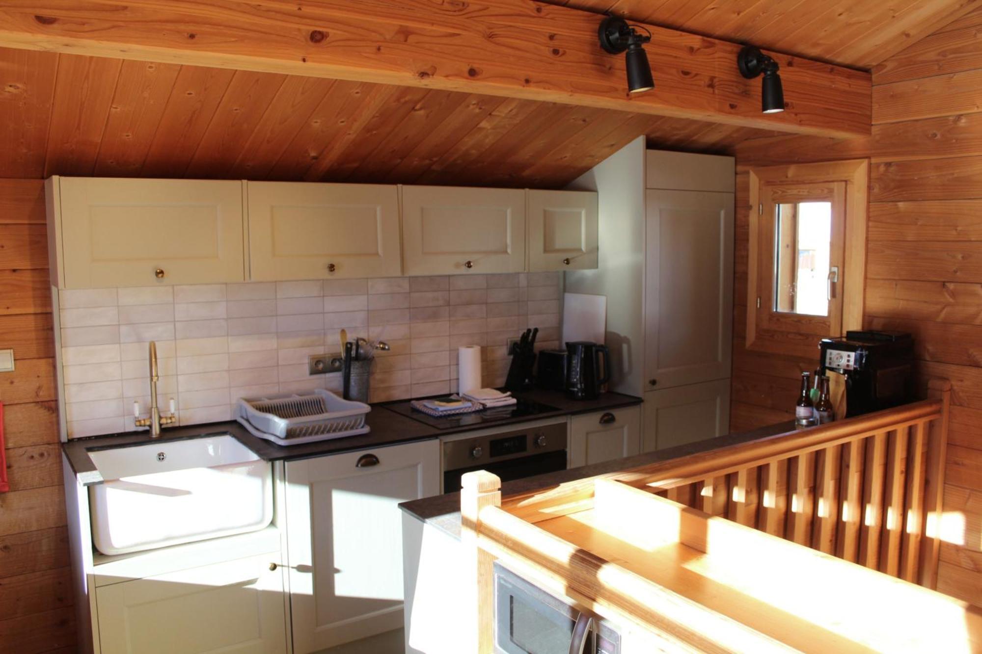 Cosy 4 Bedroom Chalet With Hot Tub Saint-Marcel  외부 사진
